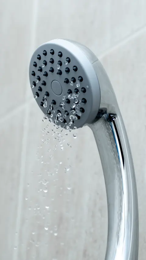 Low water pressure shower